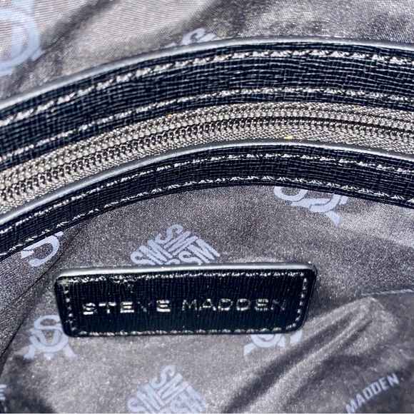 Steve Madden Britt’s Black Bag Puffy Satchel Crossbody Excellent Condition - Picture 5 of 9